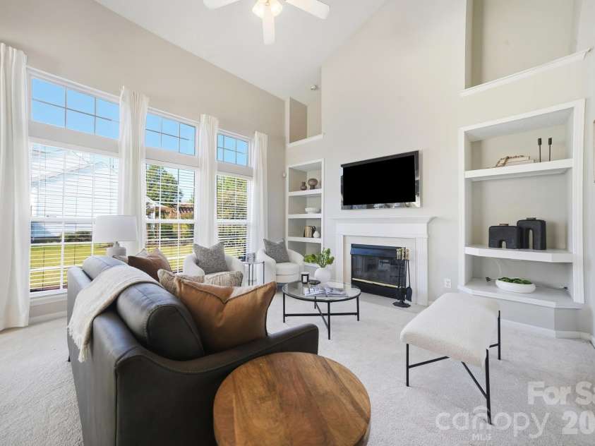 11224 Ridge Oak Drive, Charlotte, NC 28273.  MLS# CAR4423430, YatesRealty ID 54581. 