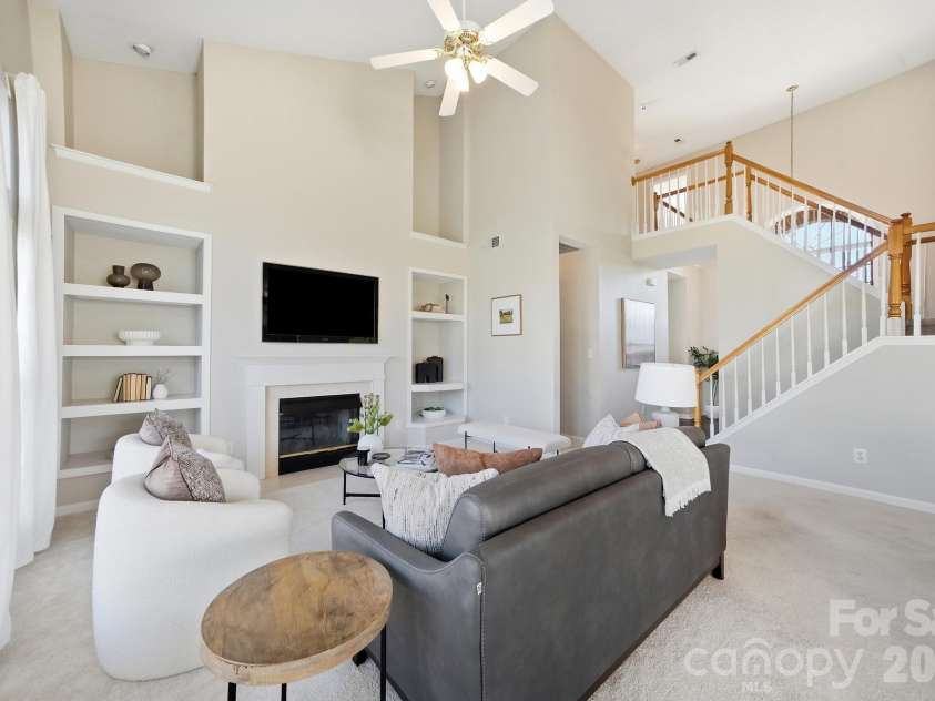 11224 Ridge Oak Drive, Charlotte, NC 28273.  MLS# CAR4423430, YatesRealty ID 54581. 