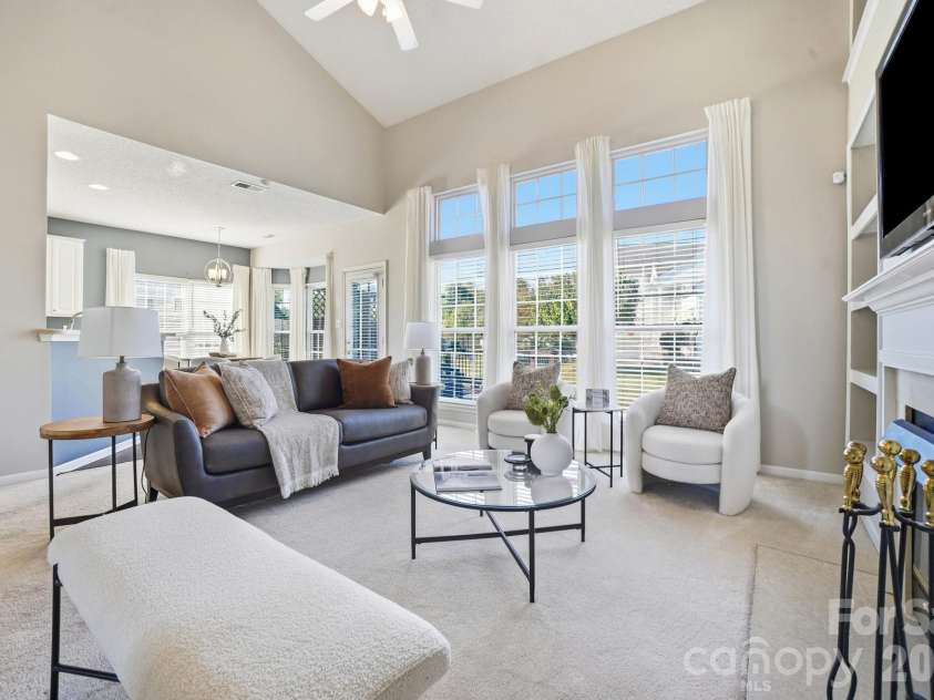 11224 Ridge Oak Drive, Charlotte, NC 28273.  MLS# CAR4423430, YatesRealty ID 54581. 