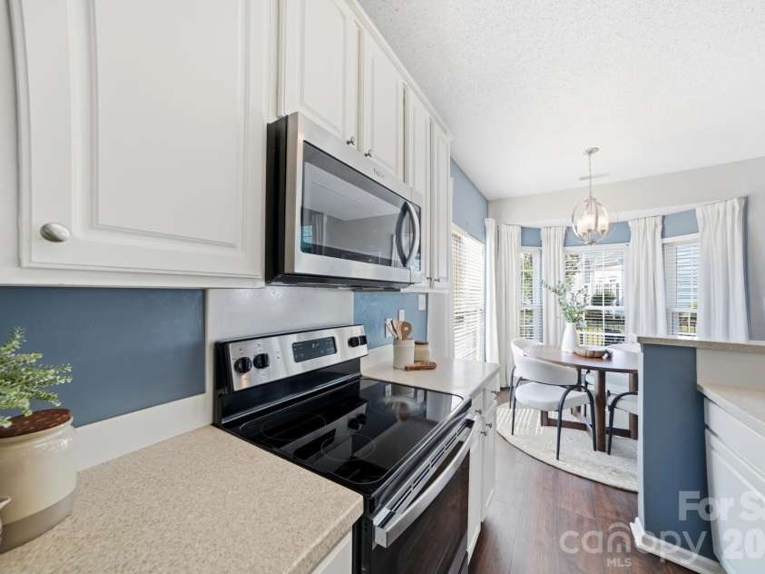 11224 Ridge Oak Drive, Charlotte, NC 28273.  MLS# CAR4423430, YatesRealty ID 54581. 