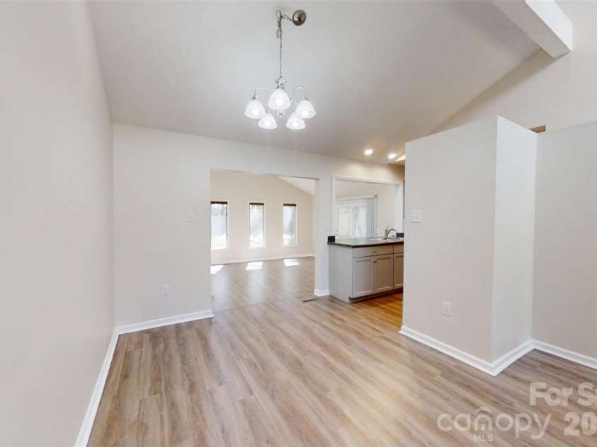 8 Muirfield Place, Arden, NC 28704.  MLS# CAR4429523, YatesRealty ID 54584. 