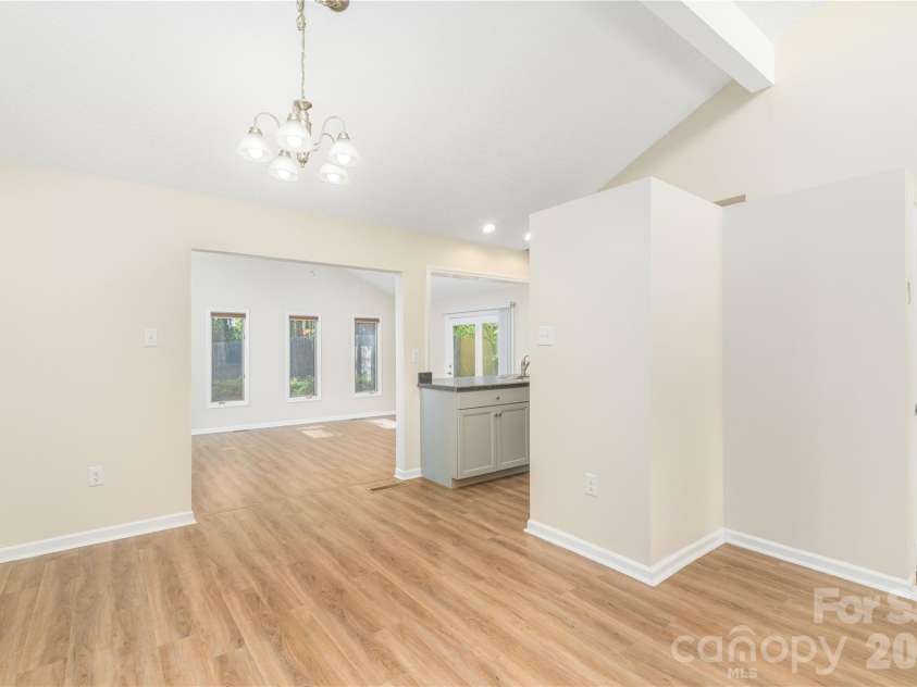 8 Muirfield Place, Arden, NC 28704.  MLS# CAR4429523, YatesRealty ID 54584. 