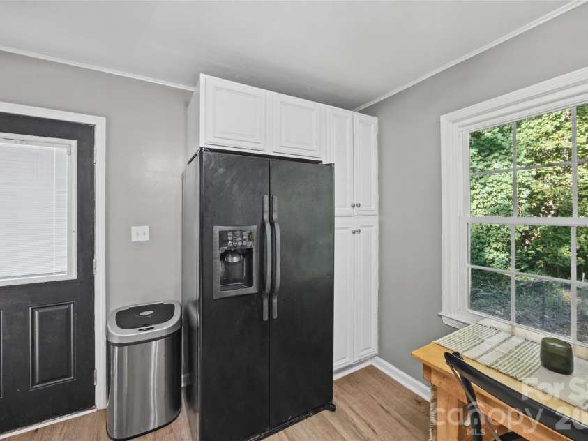 18 Northbrook Drive, York, SC 29745.  MLS# CAR4430293, YatesRealty ID 54585. 