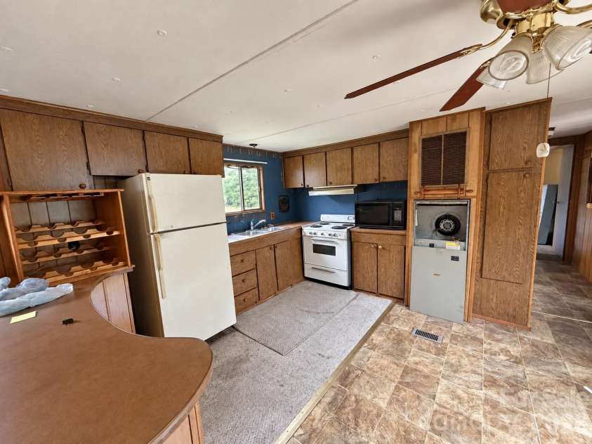 2156 John Everall Road, Lancaster, SC 29720.  MLS# CAR4431054, YatesRealty ID 54586. 