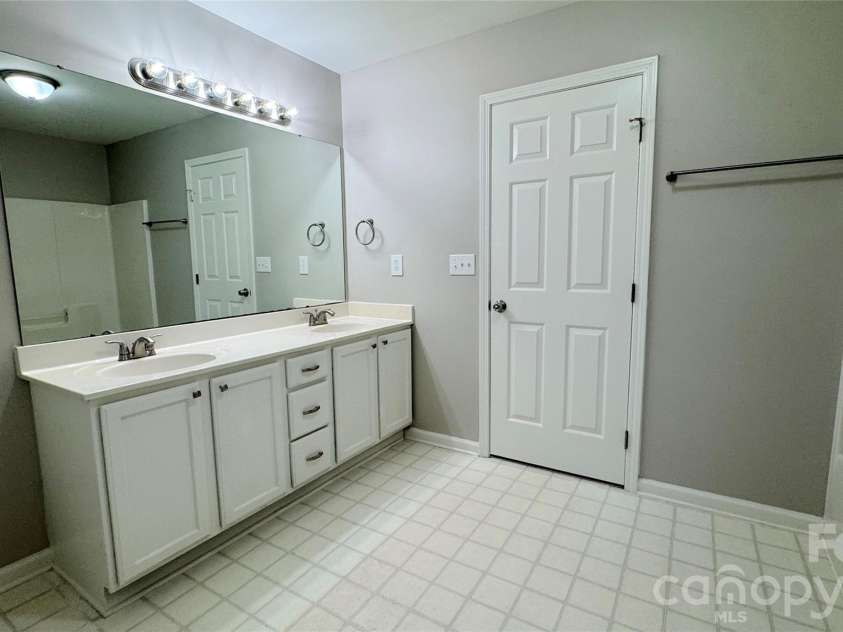 13611 Toka Court, Huntersville, NC 28078.  MLS# CAR4431080, YatesRealty ID 54587. 