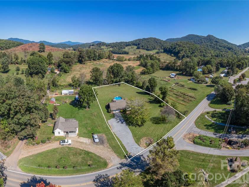 1341 Pigeon Street, Waynesville, NC 28786.  MLS# CAR4431058, YatesRealty ID 54588. 