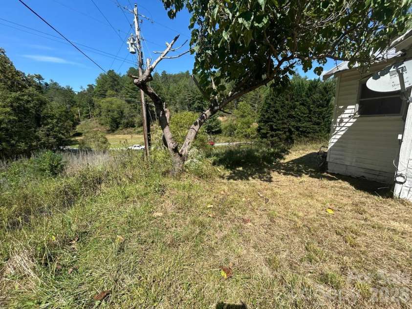 2635 Lower Gabriels Creek Road, Mars Hill, NC 28754.  MLS# CAR4431061, YatesRealty ID 54589. 