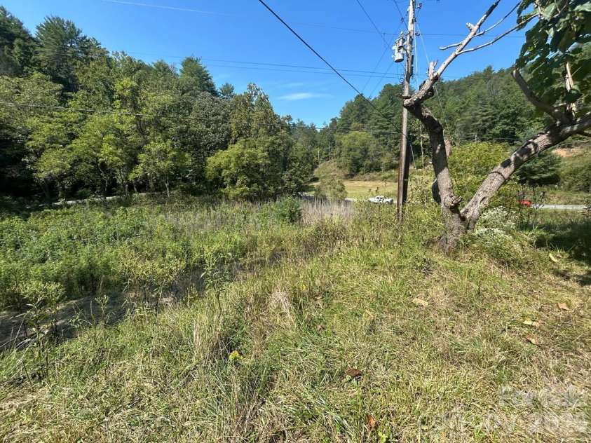 2635 Lower Gabriels Creek Road, Mars Hill, NC 28754.  MLS# CAR4431061, YatesRealty ID 54589. 