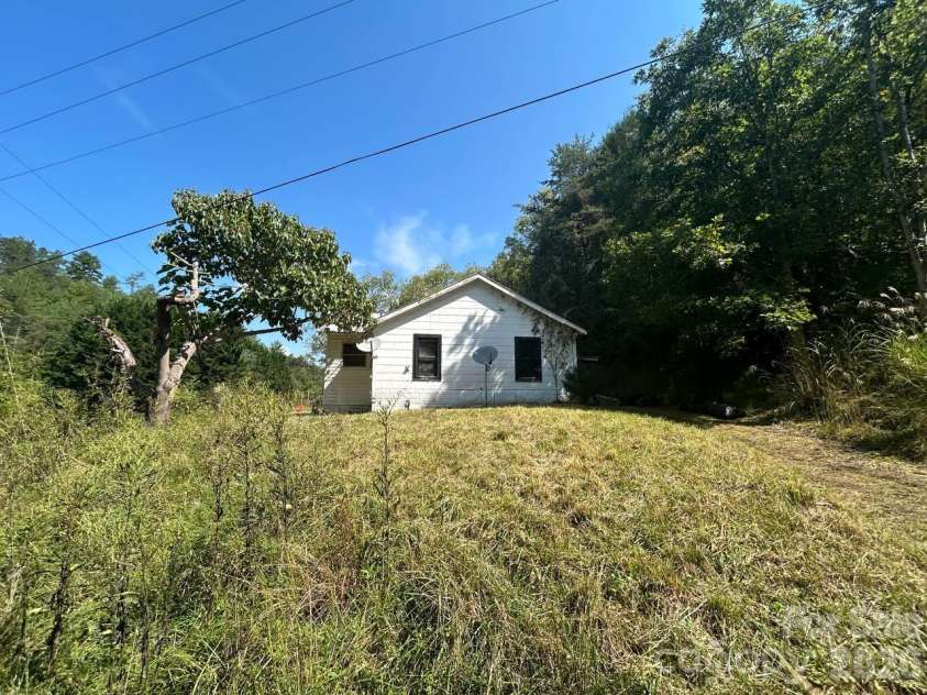 2635 Lower Gabriels Creek Road, Mars Hill, NC 28754.  MLS# CAR4431061, YatesRealty ID 54589. 