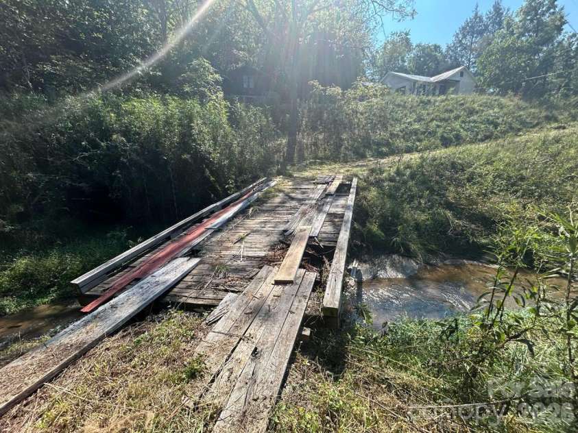 2635 Lower Gabriels Creek Road, Mars Hill, NC 28754.  MLS# CAR4431061, YatesRealty ID 54589. 