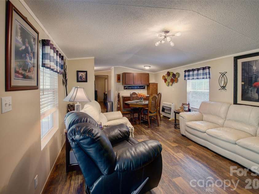 120 Ed Young Road, Burnsville, NC 28714.  MLS# CAR4431084, YatesRealty ID 54590. 