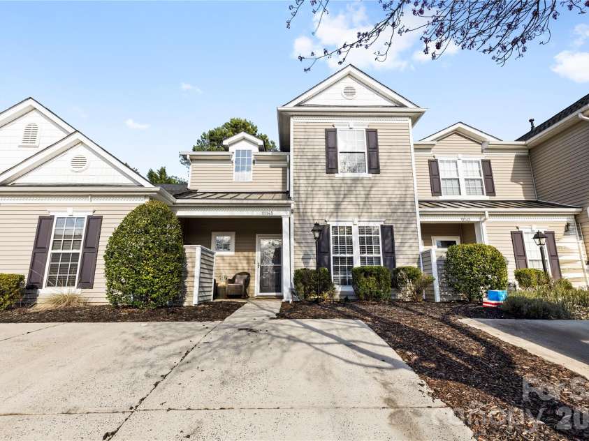 11141 Lions Mane Street, Charlotte, NC 28273.  MLS# CAR4430926, YatesRealty ID 54591. 