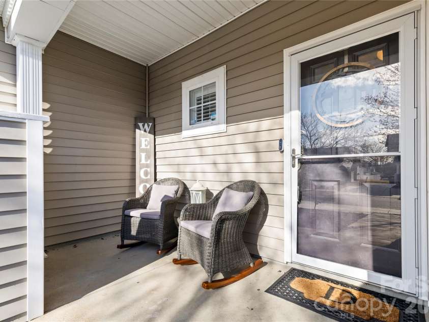 11141 Lions Mane Street, Charlotte, NC 28273.  MLS# CAR4430926, YatesRealty ID 54591. 