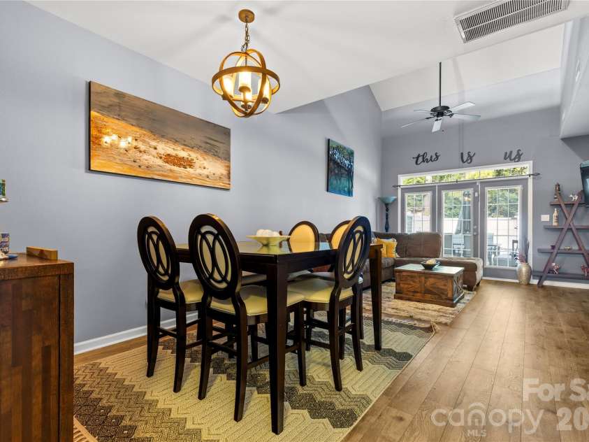 11141 Lions Mane Street, Charlotte, NC 28273.  MLS# CAR4430926, YatesRealty ID 54591. 