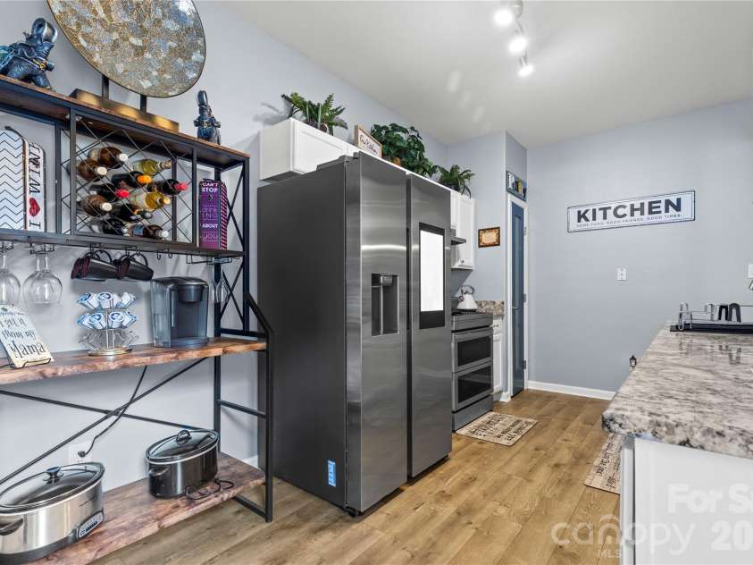 11141 Lions Mane Street, Charlotte, NC 28273.  MLS# CAR4430926, YatesRealty ID 54591. 