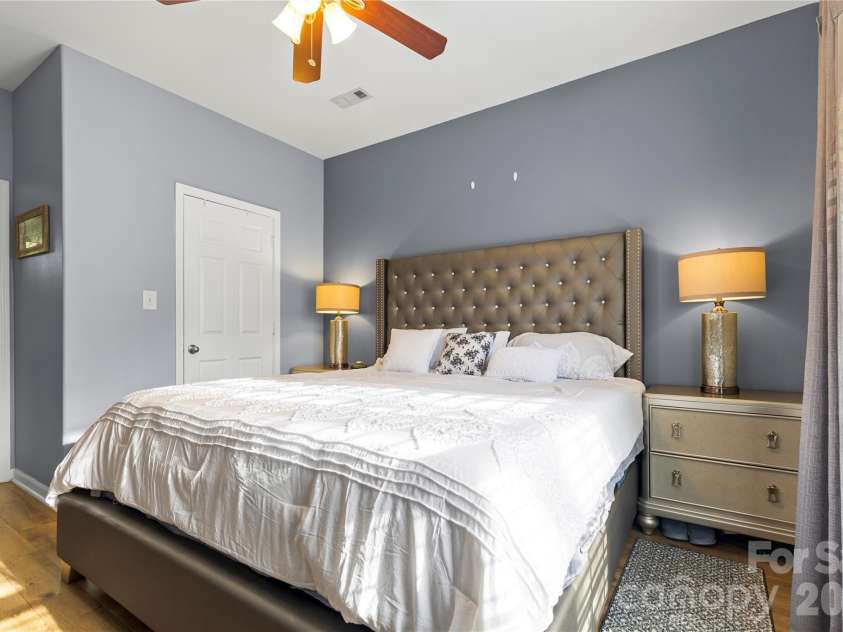 11141 Lions Mane Street, Charlotte, NC 28273.  MLS# CAR4430926, YatesRealty ID 54591. 