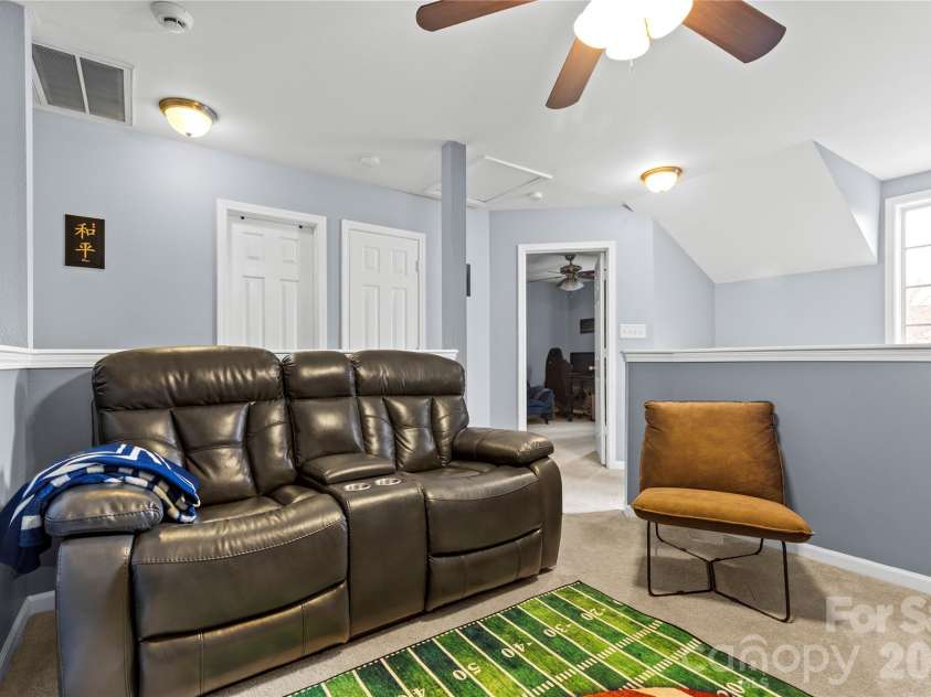 11141 Lions Mane Street, Charlotte, NC 28273.  MLS# CAR4430926, YatesRealty ID 54591. 