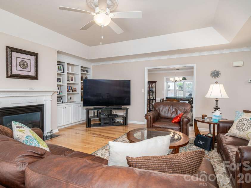 1618-B Union Road, Gastonia, NC 28054.  MLS# CAR4430084, YatesRealty ID 54592. 