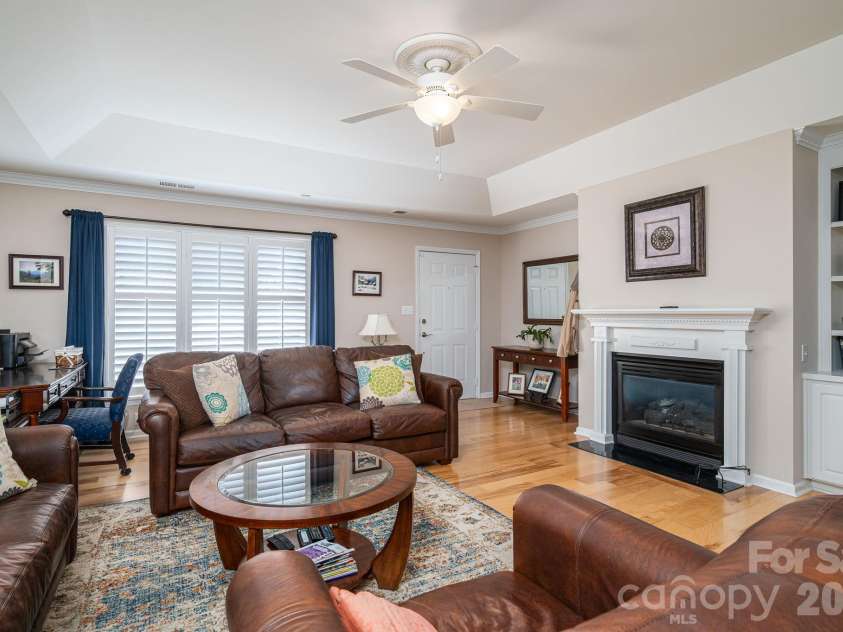 1618-B Union Road, Gastonia, NC 28054.  MLS# CAR4430084, YatesRealty ID 54592. 