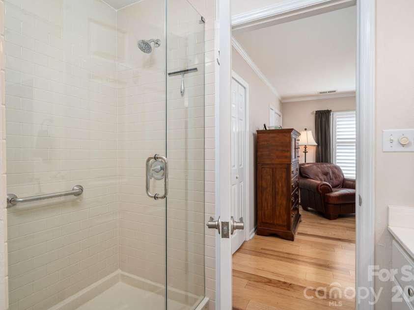 1618-B Union Road, Gastonia, NC 28054.  MLS# CAR4430084, YatesRealty ID 54592. 