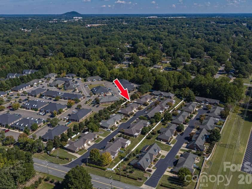 1618-B Union Road, Gastonia, NC 28054.  MLS# CAR4430084, YatesRealty ID 54592. 