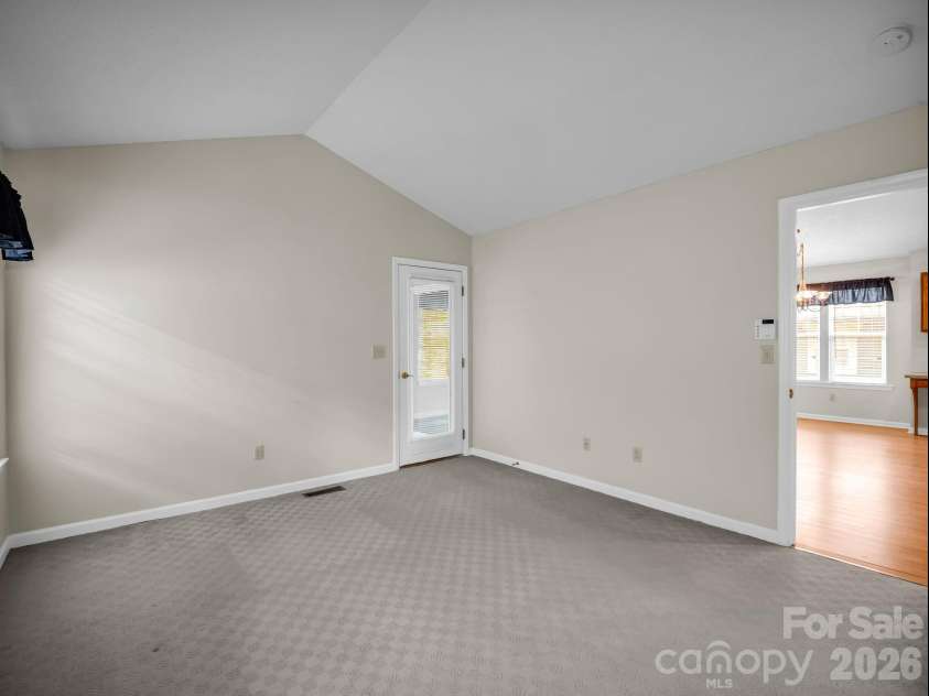 13 Gray Wolf Lane, Hendersonville, NC 28792.  MLS# CAR4427754, YatesRealty ID 54594. Primary Bedroom