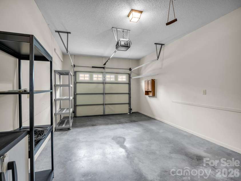 13 Gray Wolf Lane, Hendersonville, NC 28792.  MLS# CAR4427754, YatesRealty ID 54594. Single-Car Garage