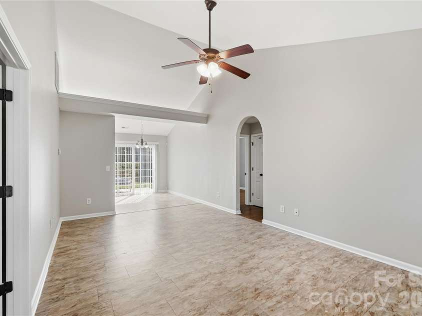 4066 Thomas Sam Drive, Rock Hill, SC 29732.  MLS# CAR4429762, YatesRealty ID 54595. 