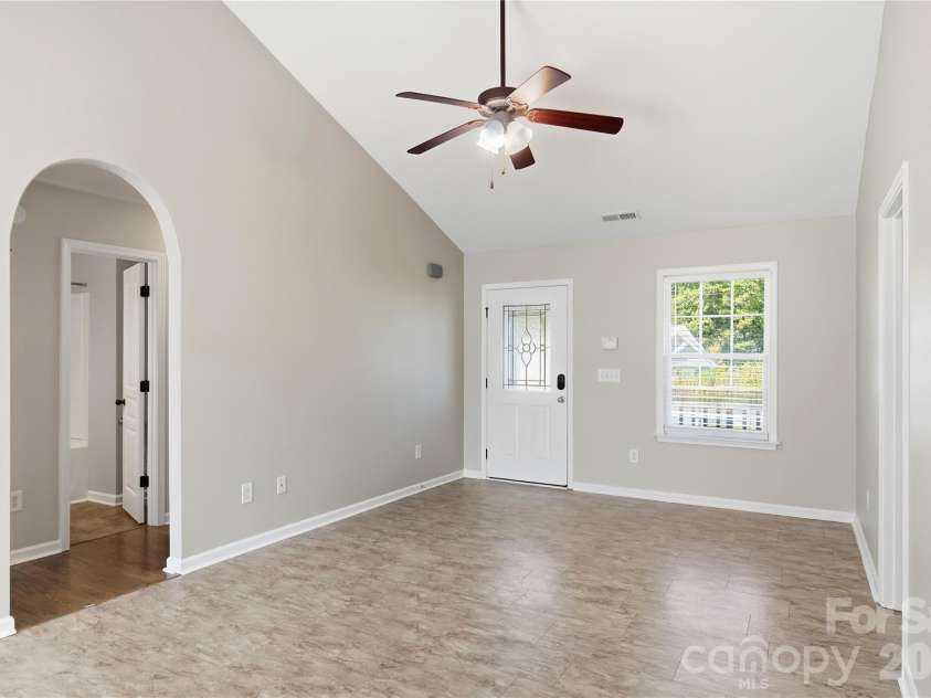 4066 Thomas Sam Drive, Rock Hill, SC 29732.  MLS# CAR4429762, YatesRealty ID 54595. 
