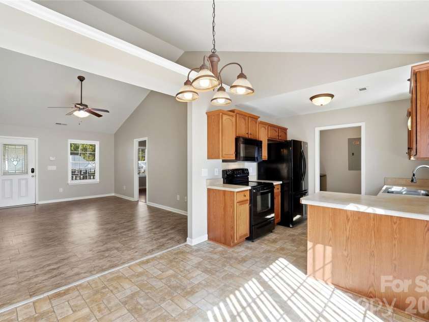 4066 Thomas Sam Drive, Rock Hill, SC 29732.  MLS# CAR4429762, YatesRealty ID 54595. 