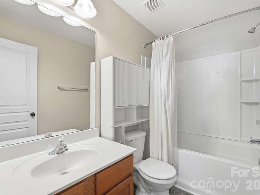 4066 Thomas Sam Drive, Rock Hill, SC 29732.  MLS# CAR4429762, YatesRealty ID 54595. 