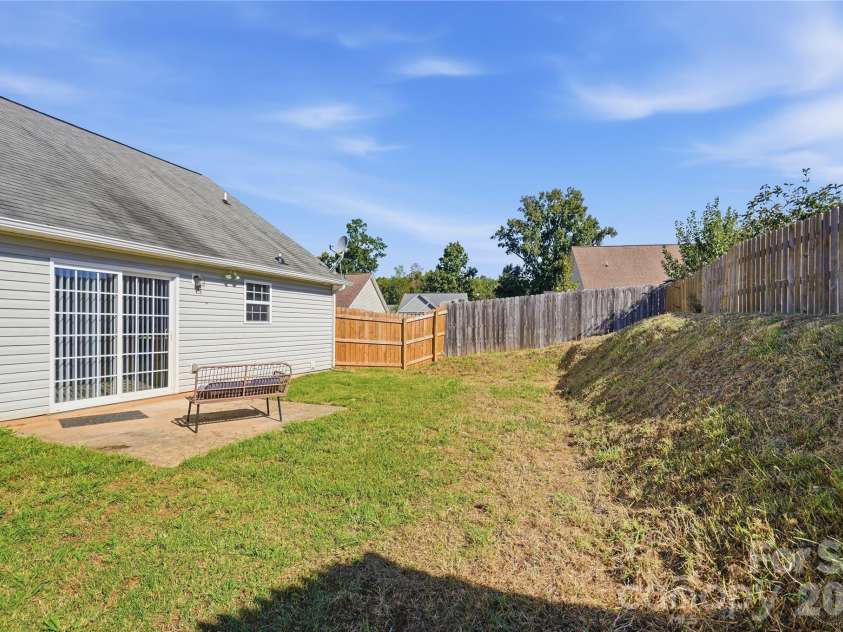 4066 Thomas Sam Drive, Rock Hill, SC 29732.  MLS# CAR4429762, YatesRealty ID 54595. 