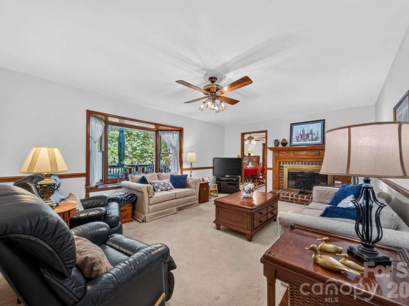 310 Travis Lane, Salisbury, NC 28146.  MLS# CAR4430797, YatesRealty ID 54596. 