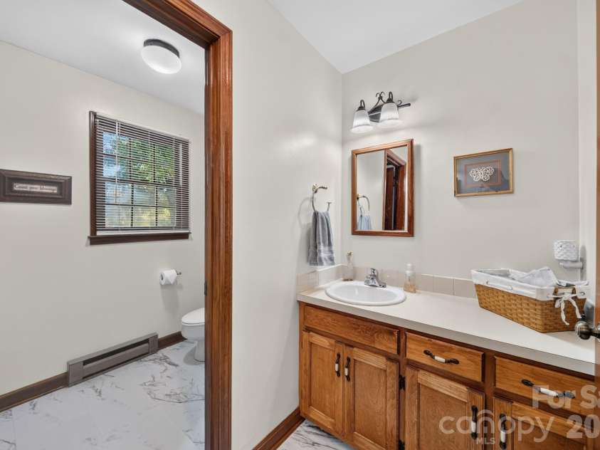 310 Travis Lane, Salisbury, NC 28146.  MLS# CAR4430797, YatesRealty ID 54596. 