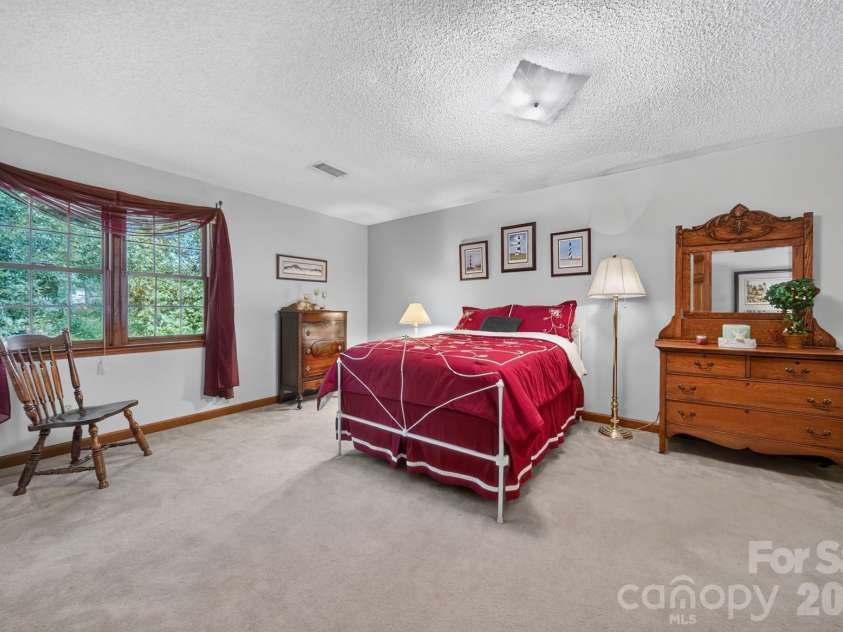310 Travis Lane, Salisbury, NC 28146.  MLS# CAR4430797, YatesRealty ID 54596. 