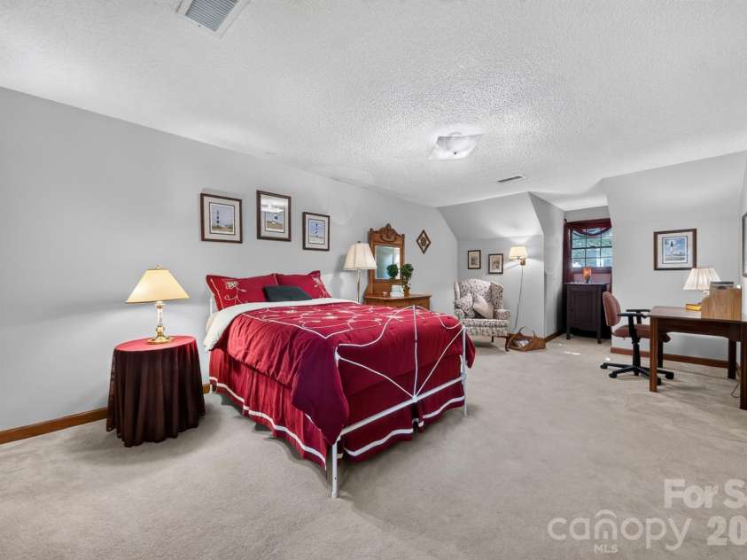 310 Travis Lane, Salisbury, NC 28146.  MLS# CAR4430797, YatesRealty ID 54596. 