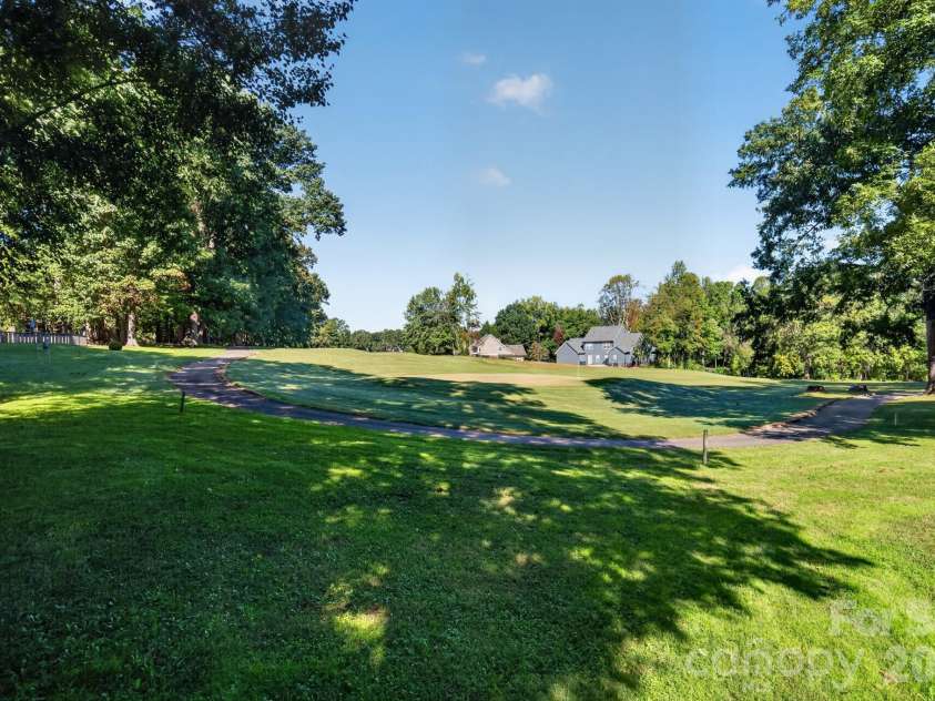 310 Travis Lane, Salisbury, NC 28146.  MLS# CAR4430797, YatesRealty ID 54596. 