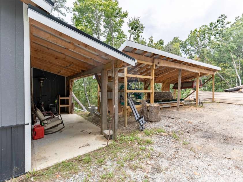 72 & 00 Jacks Paw Lane, Hendersonville, NC 28792.  MLS# CAR4430669, YatesRealty ID 54597. 