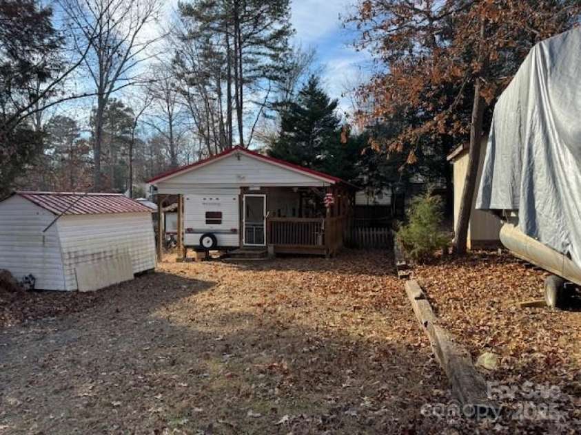 127 Deer Park Road, Mount Gilead, NC 27306.  MLS# CAR4328553, YatesRealty ID 546. 