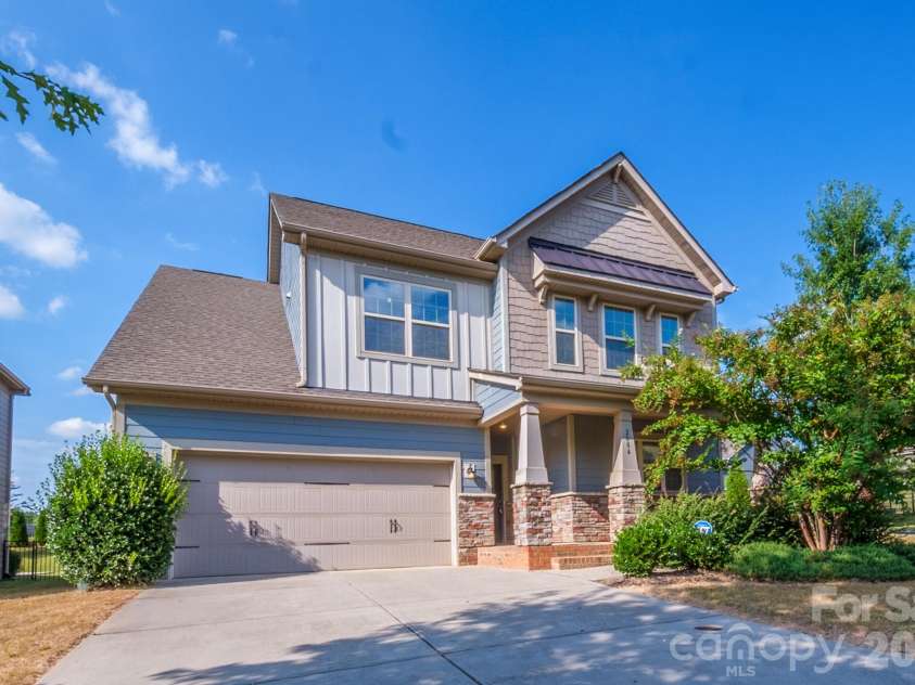 2004 Hudson Mill Drive, Waxhaw, NC 28173.  MLS# CAR4430158, YatesRealty ID 54600. 