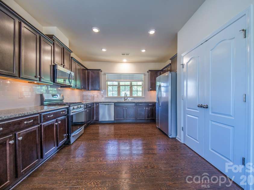 2004 Hudson Mill Drive, Waxhaw, NC 28173.  MLS# CAR4430158, YatesRealty ID 54600. 