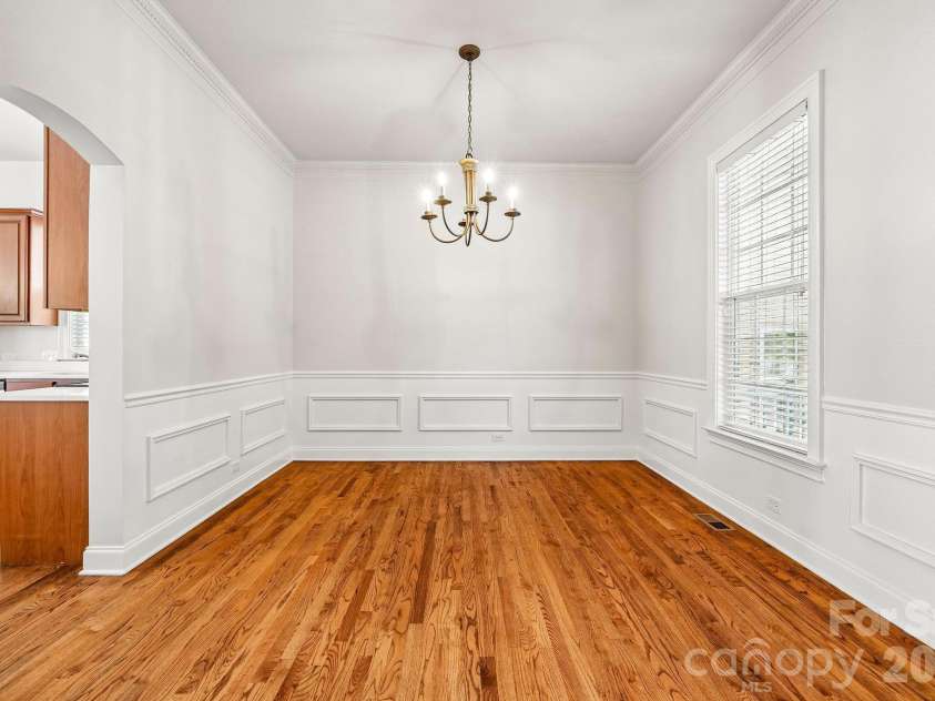 1001 Gainsborough Drive, Matthews, NC 28104.  MLS# CAR4430806, YatesRealty ID 54604. 