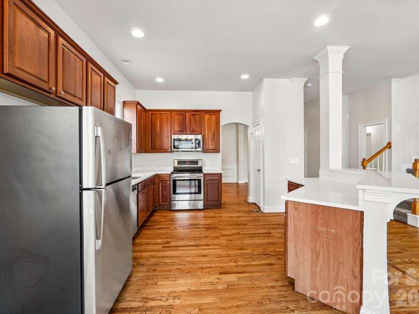 1001 Gainsborough Drive, Matthews, NC 28104.  MLS# CAR4430806, YatesRealty ID 54604. 