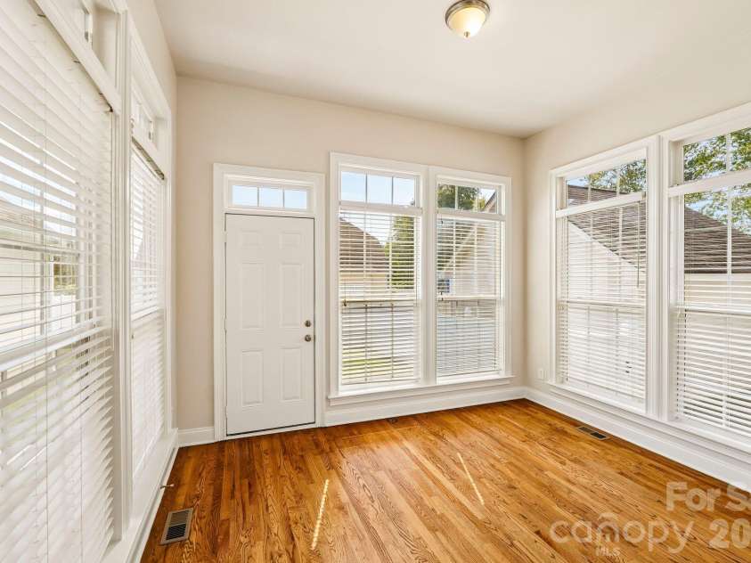 1001 Gainsborough Drive, Matthews, NC 28104.  MLS# CAR4430806, YatesRealty ID 54604. 