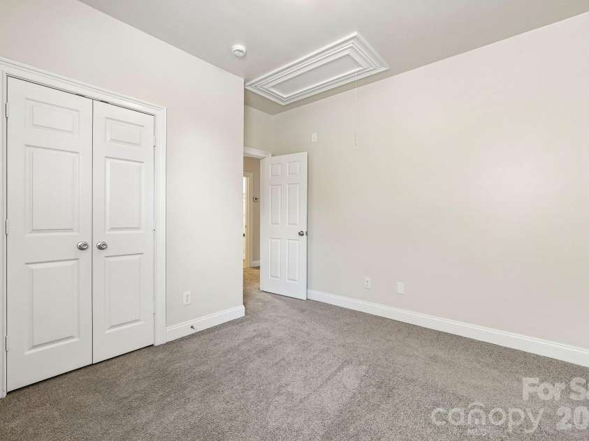 1001 Gainsborough Drive, Matthews, NC 28104.  MLS# CAR4430806, YatesRealty ID 54604. 