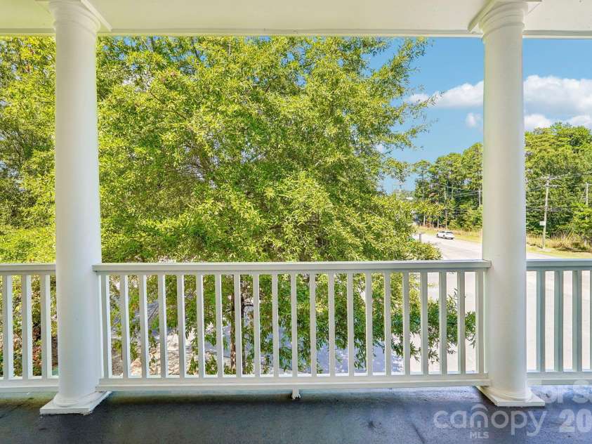 1001 Gainsborough Drive, Matthews, NC 28104.  MLS# CAR4430806, YatesRealty ID 54604. 