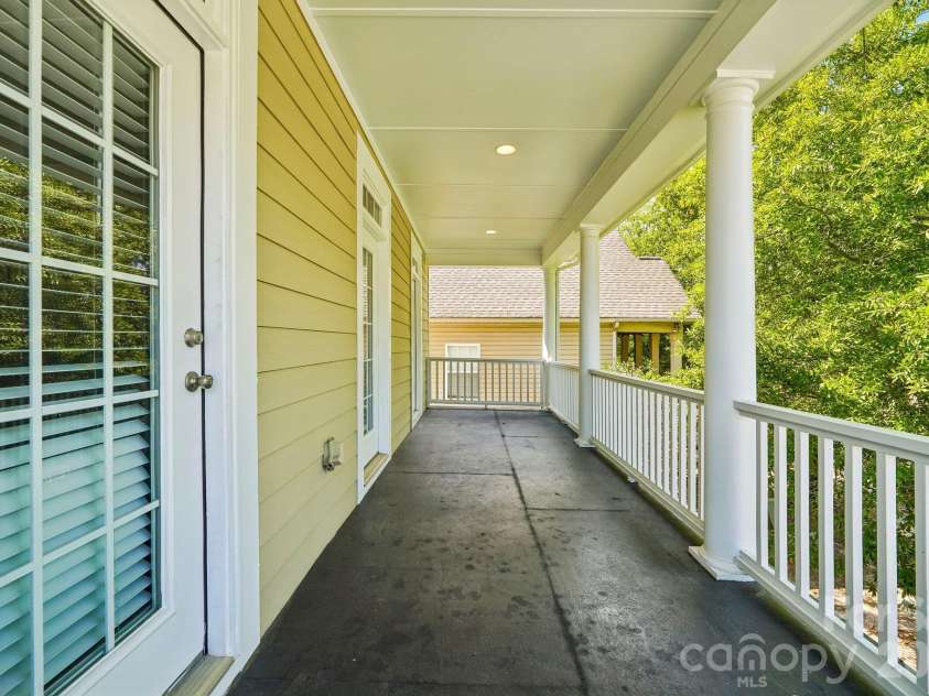 1001 Gainsborough Drive, Matthews, NC 28104.  MLS# CAR4430806, YatesRealty ID 54604. 