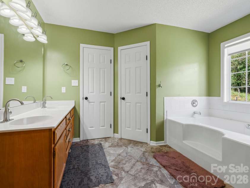 170 Yates Cove Road, Waynesville, NC 28785.  MLS# CAR4430510, YatesRealty ID 54609. 