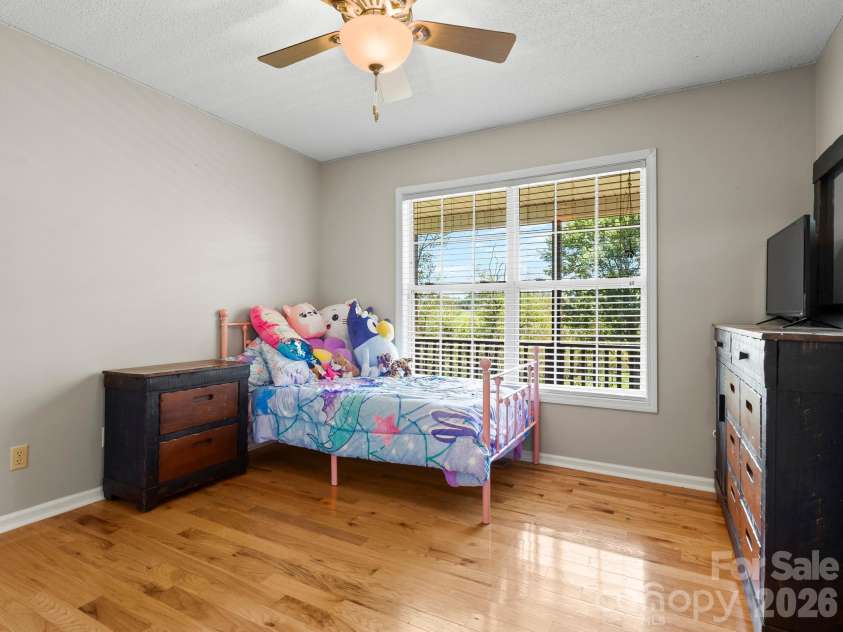 170 Yates Cove Road, Waynesville, NC 28785.  MLS# CAR4430510, YatesRealty ID 54609. 