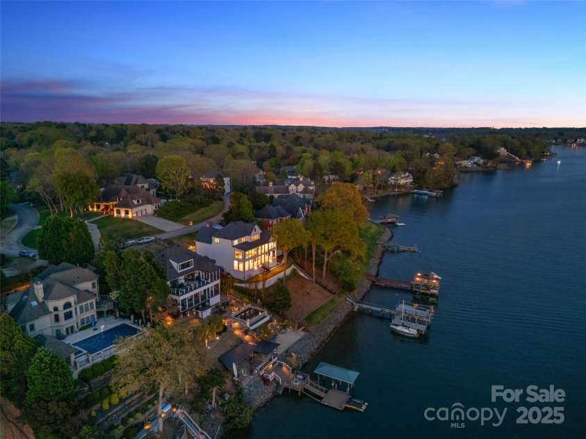 7116 Topsail Circle, Tega Cay, SC 29708.  MLS# CAR4238062, YatesRealty ID 5461. 